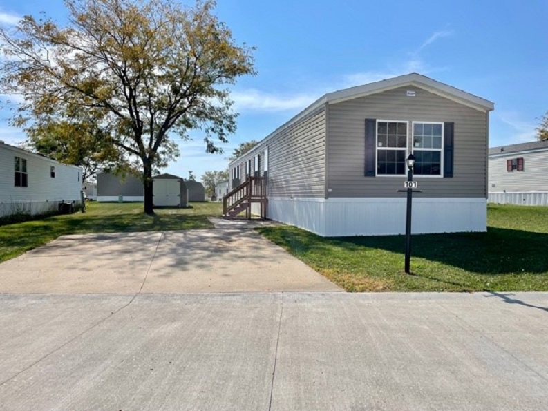 101 Ann St SW Cedar Rapids, IA 52404