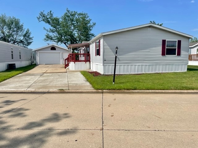 5810 Wabash St SW, Cedar Rapids, IA 52404