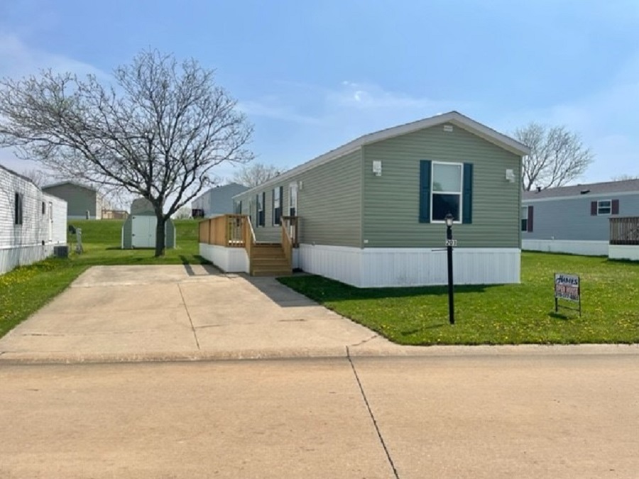 203 Norma St SW Cedar Rapids, IA 52404