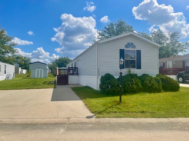 2423 Kelly St SW, Cedar Rapids, IA 52404
