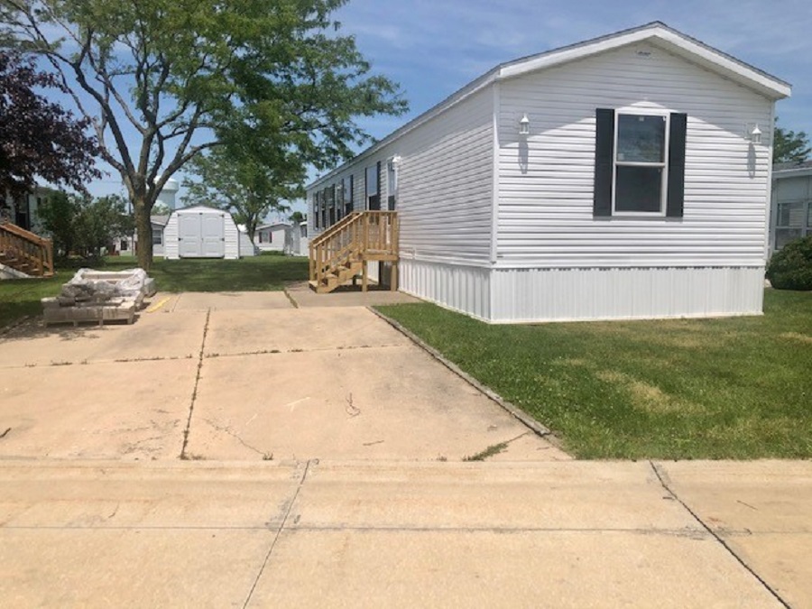 214 Ann St SW Cedar Rapids, IA 52404