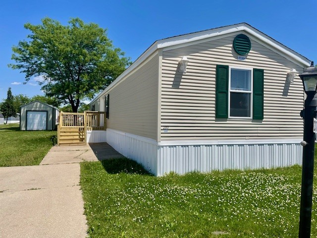 2317 Glacier St SW Cedar Rapids, IA 52404
