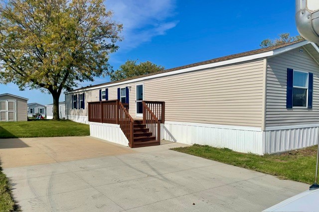 2508 Roemig St SW Cedar Rapids, IA 52404
